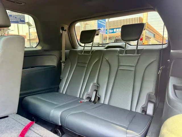 GAC Trumpchi GS8 — Фото автомобиля 17