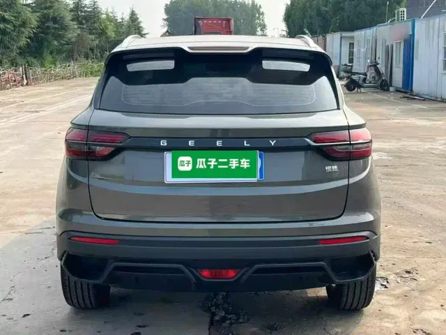 Geely Binyue — Фото автомобиля 5