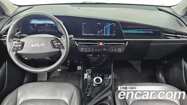 Kia Niro — Фото автомобиля 7