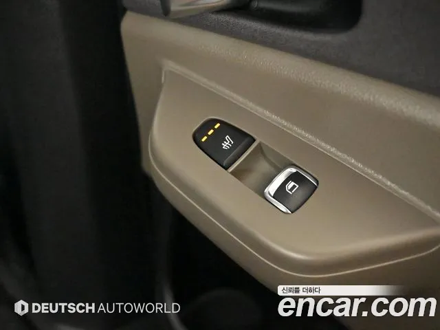 Kia Carnival — Фото автомобиля 16