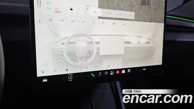 Tesla Model 3 — Фото автомобиля 18