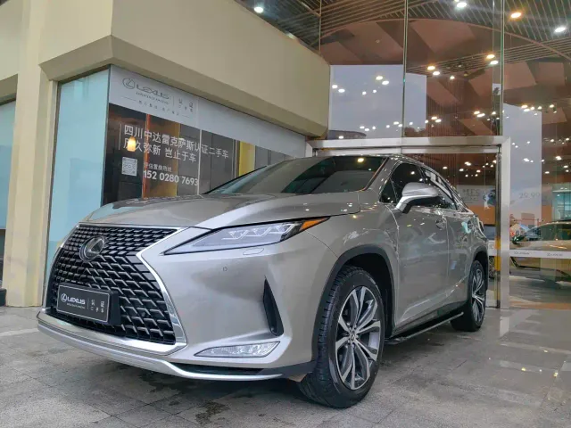 Lexus RX — Фото автомобиля 2