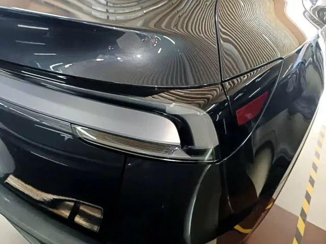 Tesla Model Y — Фото автомобиля 7