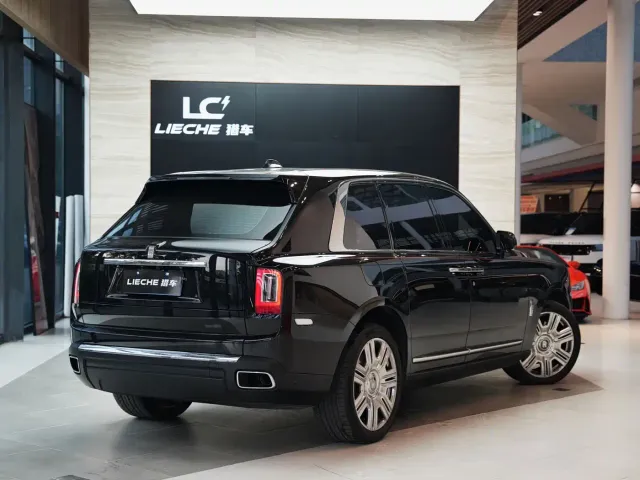 Rolls-Royce Cullinan — Фото автомобиля 4