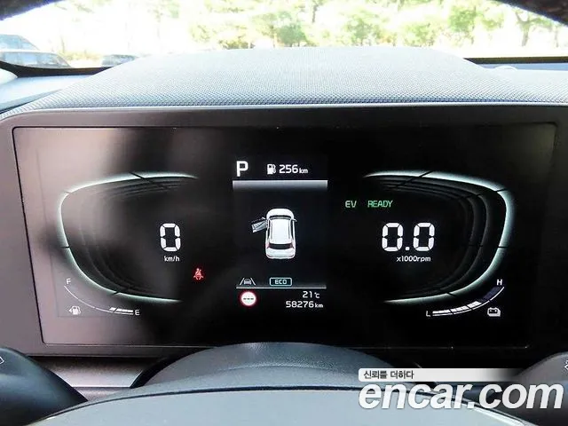 Kia Niro The All New — Фото автомобиля 9
