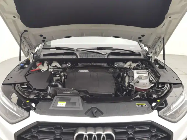 Audi Q5L — Фото автомобиля 6