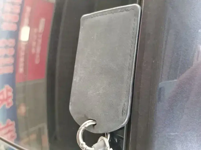 Tesla Model Y — Фото автомобиля 8