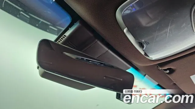 Genesis G90 Бензин 3.5 турбо AWD — Фото автомобиля 16
