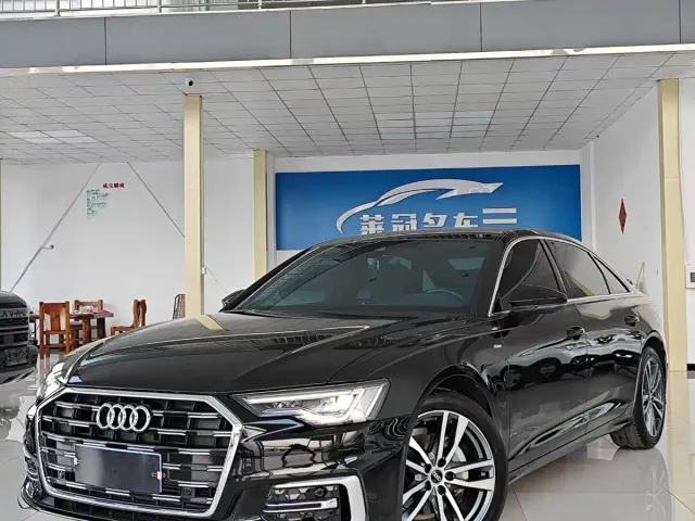 Фотография автомобиля — Audi A6L
