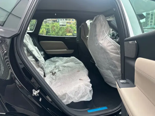 Volvo XC70 Plug-in Hybrid — Фото автомобиля 18