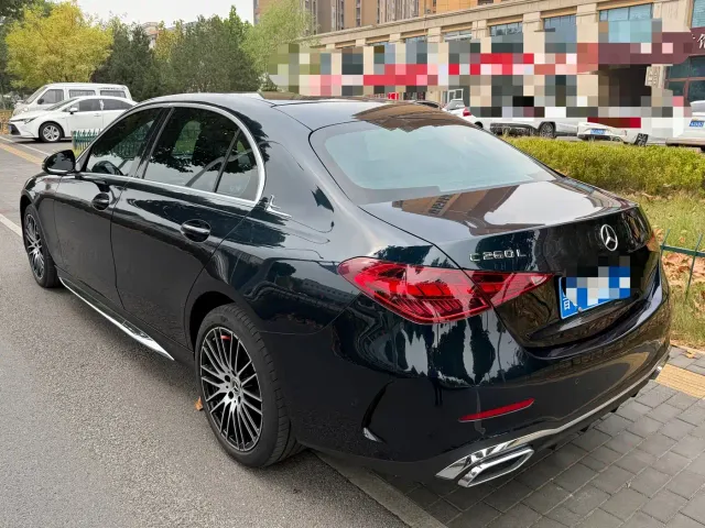 Mercedes-Benz C-Class — Фото автомобиля 4