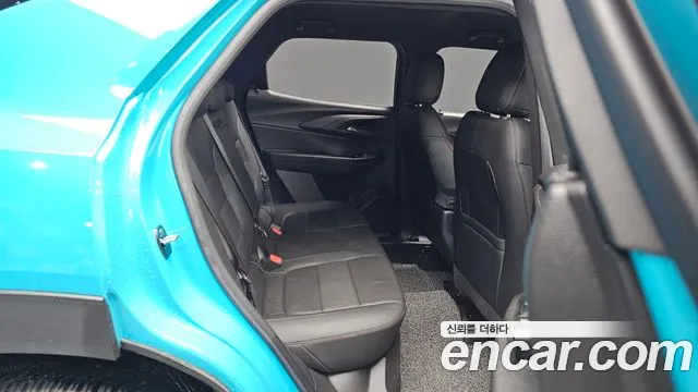ChevroletGMDaewoo Trailblazer Trailblazer 1.3 турбо 4WD — Фото автомобиля 11