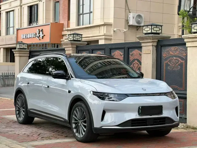 Leapmotor C11 — Фото автомобиля 3