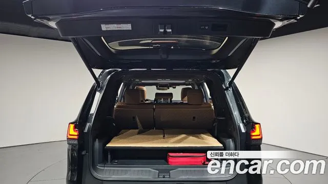 Lexus LX — Фото автомобиля 26