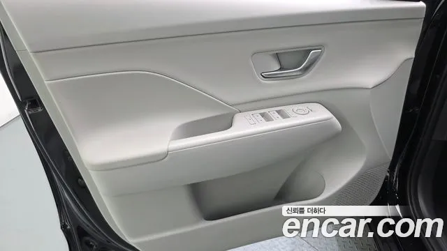 Hyundai Kona Kona (SX2) Бензин 1.6 турбо 2WD — Фото автомобиля 24