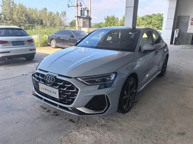 Фотография автомобиля — Audi A3