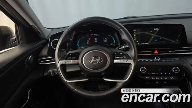 Hyundai Avante CN7 — Фото автомобиля 19
