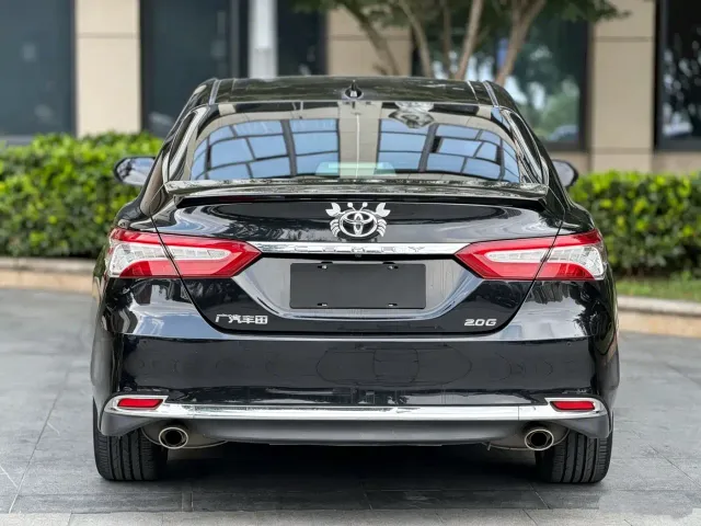 Toyota Camry — Фото автомобиля 9