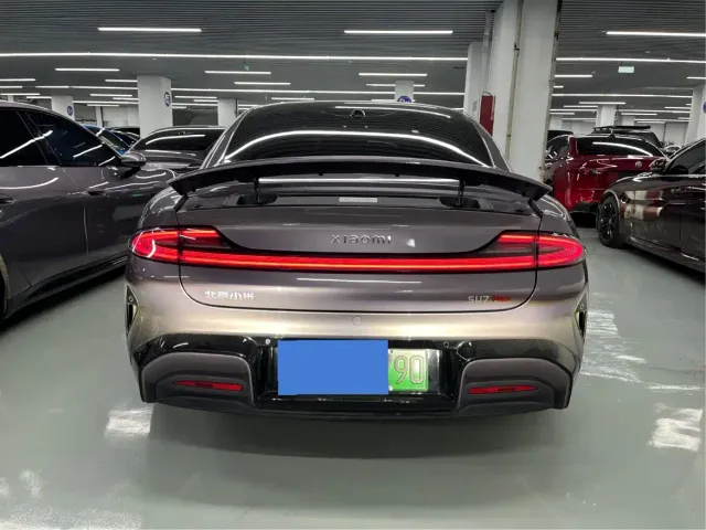 Xiaomi Auto Xiaomi SU7 2024 AWD Extended Range Advanced Smart Driving Max Edition — Фото автомобиля 13