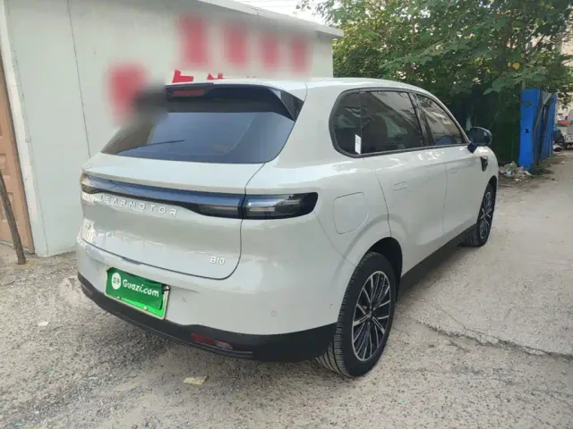 Leapmotor B10 — Фото автомобиля 6