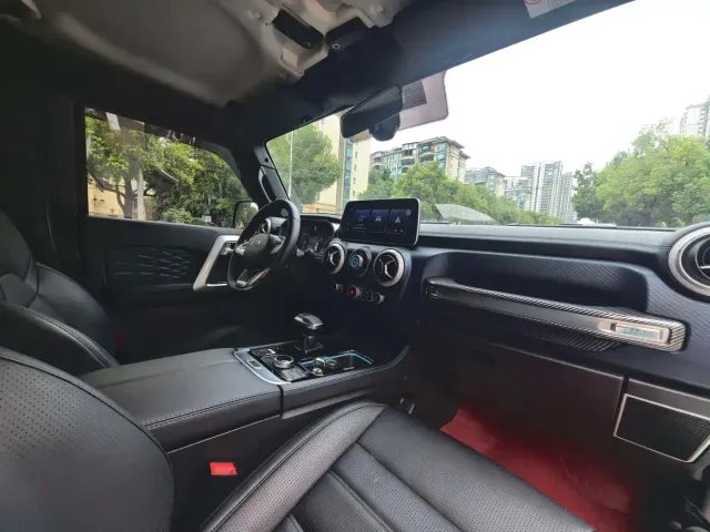 BAIC BJ40 — Фото автомобиля 12