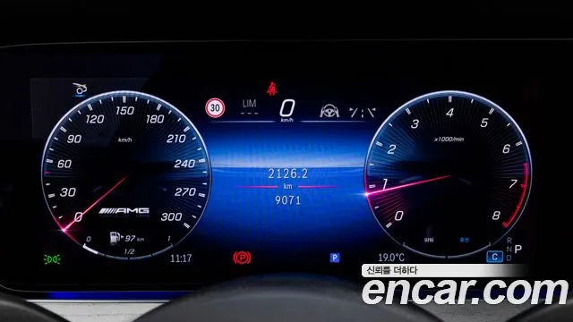 Mercedes-Benz AMG GT X290 (2018–2026) — Фото автомобиля 8