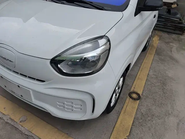 Roewe Clever — Фото автомобиля 23