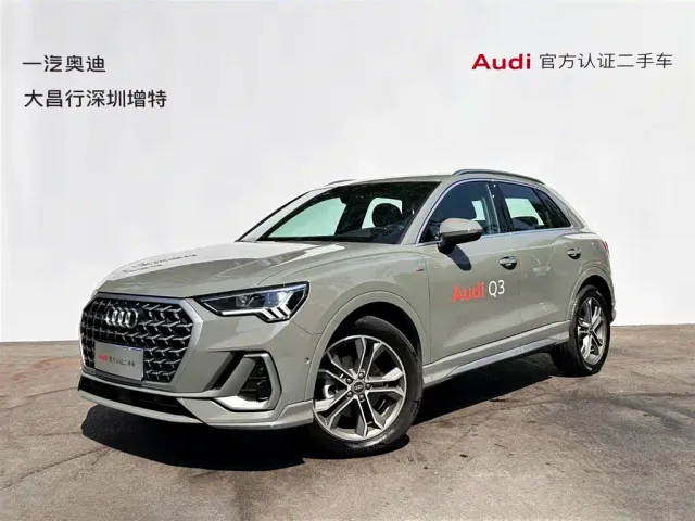 Фотография автомобиля — Audi Q3