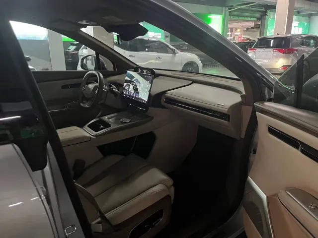 GAC Hyptec HT — Фото автомобиля 10