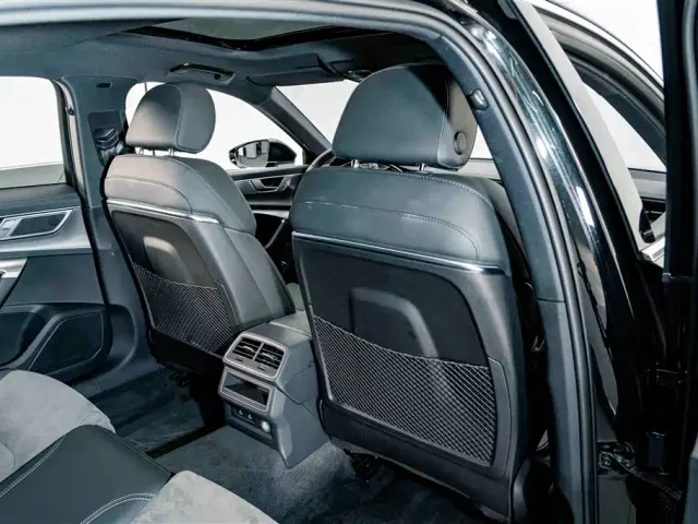 Audi A6L — Фото автомобиля 18