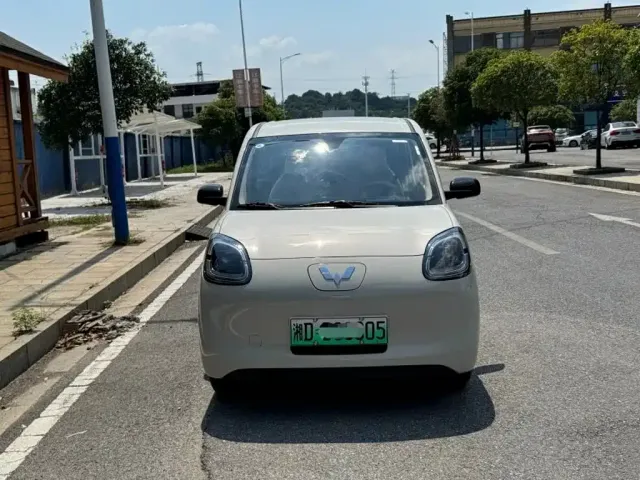 Wuling Hongguang Mini EV — Фото автомобиля 3