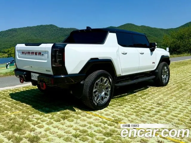GMC Hummer EV — Фото автомобиля 4