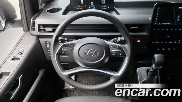 Hyundai Staria Staria 4WD Tourer 11 мест — Фото автомобиля 13