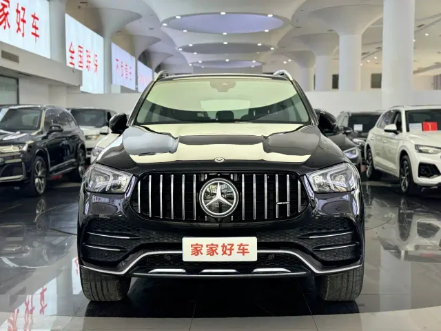 Mercedes-Benz GLE-Class — Фото автомобиля 2