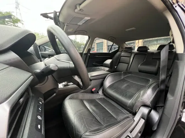 Nissan Teana — Фото автомобиля 15