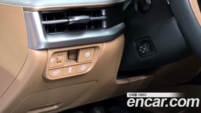 Hyundai Grandeur GN7 — Фото автомобиля 15