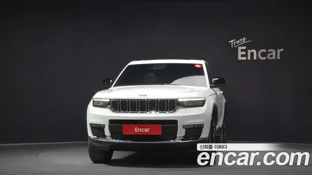 Jeep Cherokee Grand Cherokee(WL) 3.6 Limited — Фото автомобиля 3