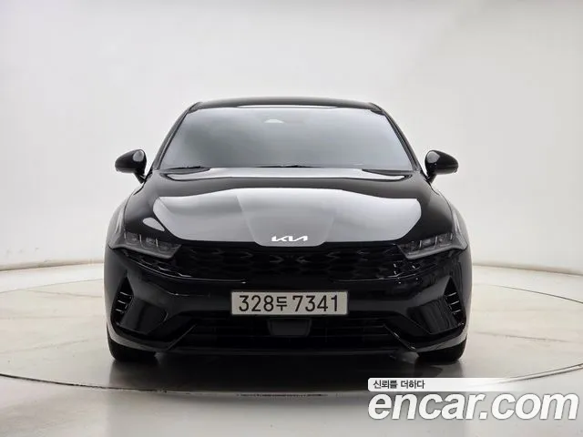 Kia K5 Generation 3 — Фото автомобиля 3