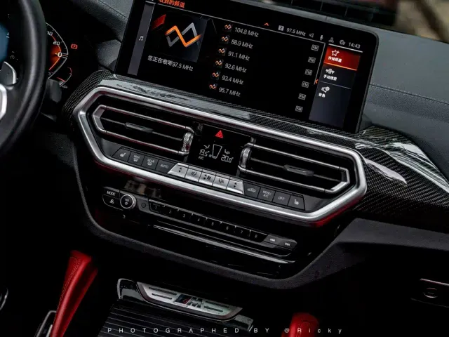 BMW BMW X4 M40i 2022 M40i — Фото автомобиля 7