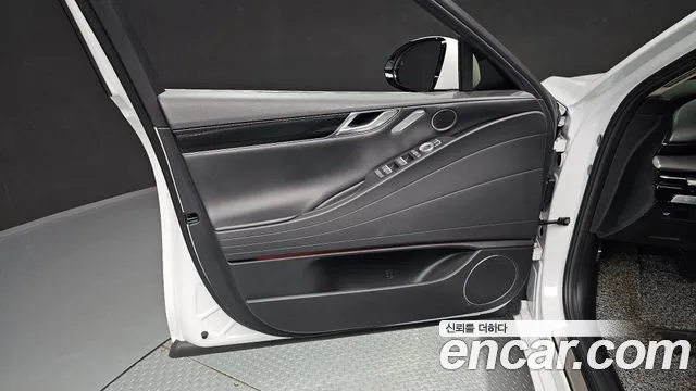 Genesis G80 RG3 — Фото автомобиля 13