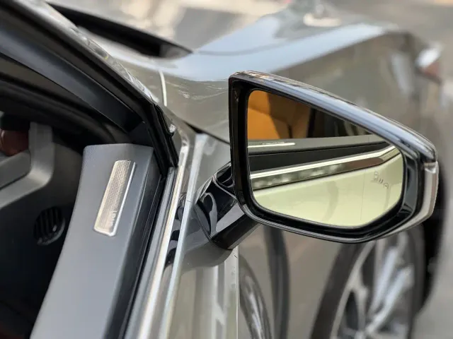 Lexus ES — Фото автомобиля 19