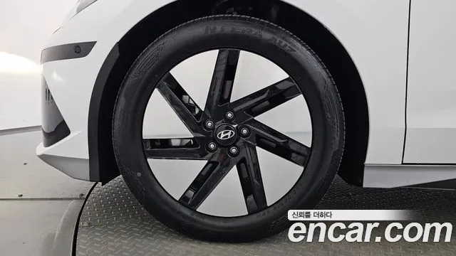 Hyundai Ioniq 6 — Фото автомобиля 4