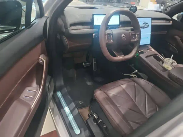 Nio EC7 — Фото автомобиля 11