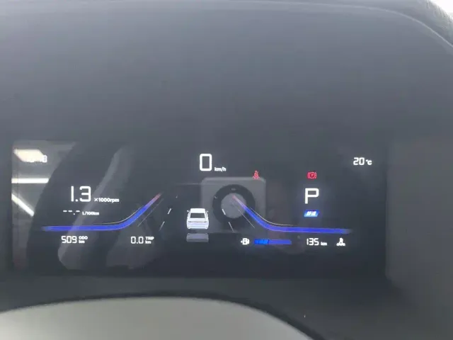 Geely Emgrand — Фото автомобиля 12