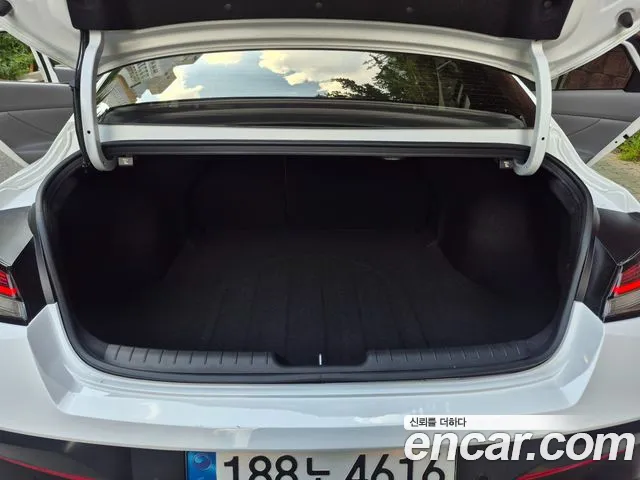 Hyundai Avante CN7 — Фото автомобиля 19