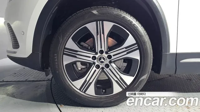 Mercedes-Benz EQA H243 — Фото автомобиля 5