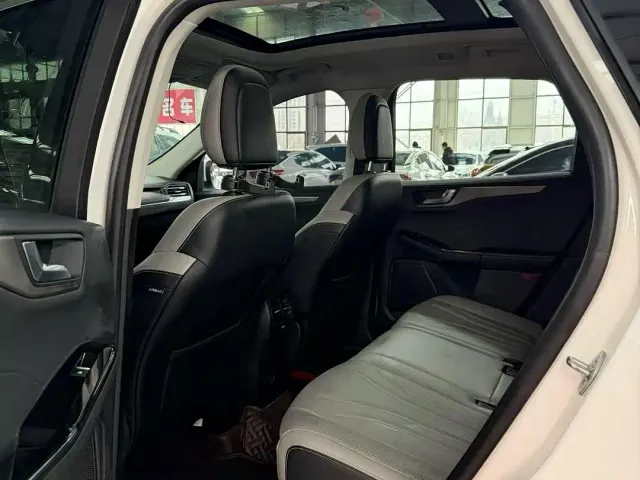 Ford Ford Escape 2024 Model EcoBoost 245 4WD Premium Edition — Фото автомобиля 6