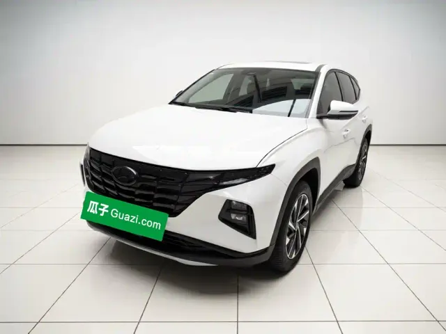 Фотография автомобиля — Hyundai Tucson