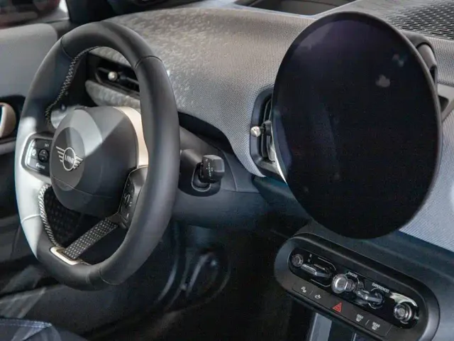 MINI Hatch — Фото автомобиля 23