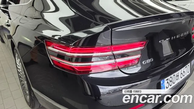 Genesis G80 RG3 — Фото автомобиля 8